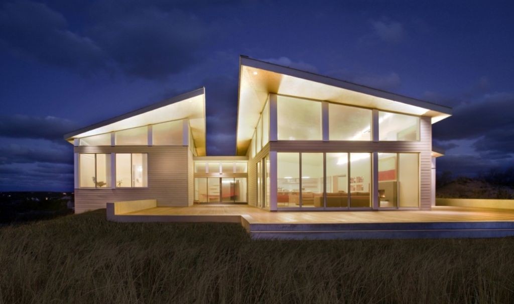 fantastic-energy-efficient-house-architecture-featuring-elegant-beach-house-design-with-sloping-roof-as-well-as-eco-friendly-interior-and-exerior-lighting